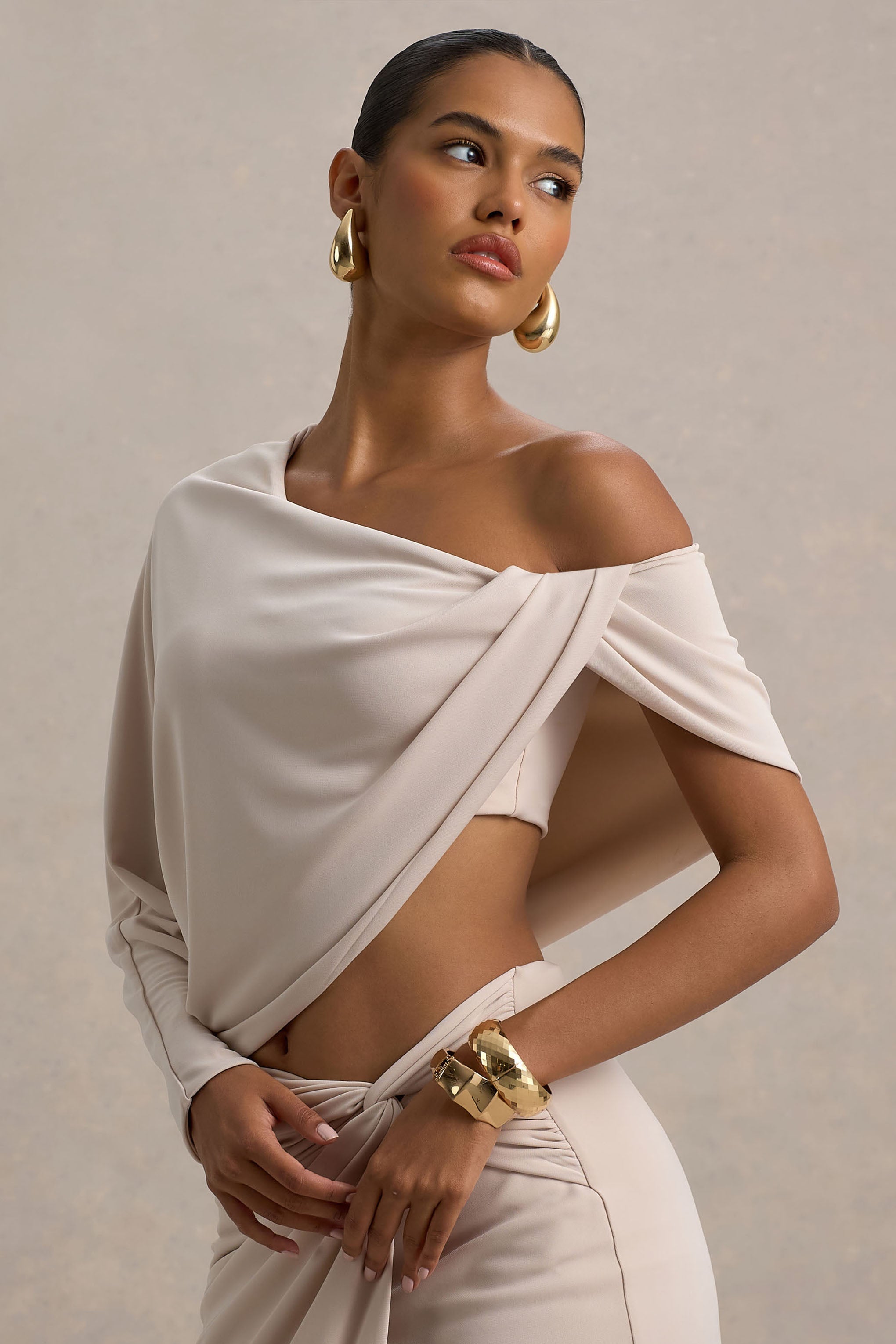 Dua | Cream Asymmetric One-Sleeve Draped Top